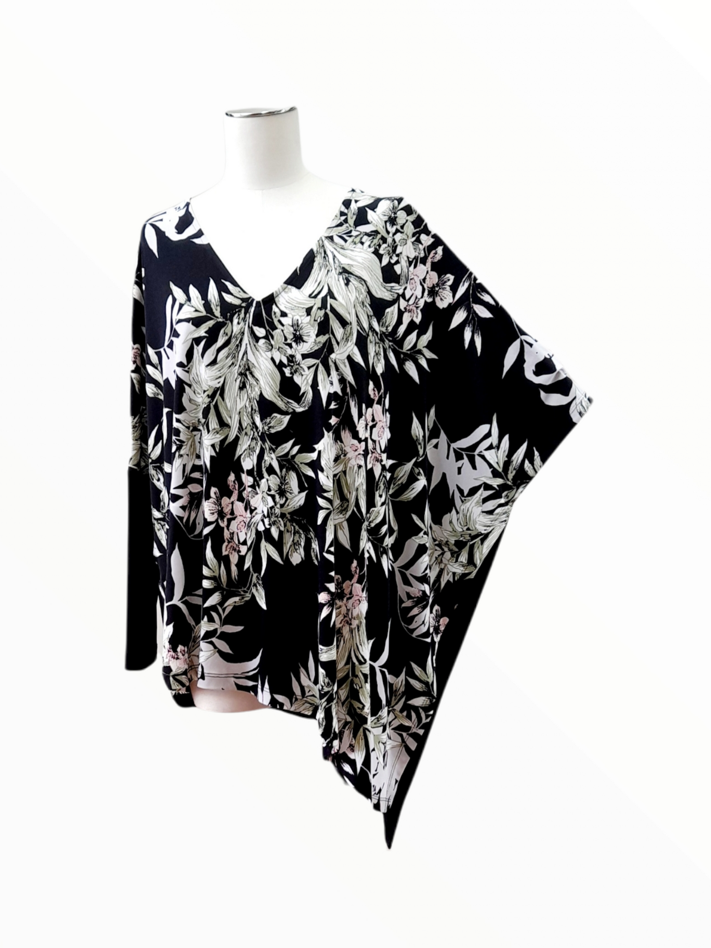 Dipped V Neck Printed Top